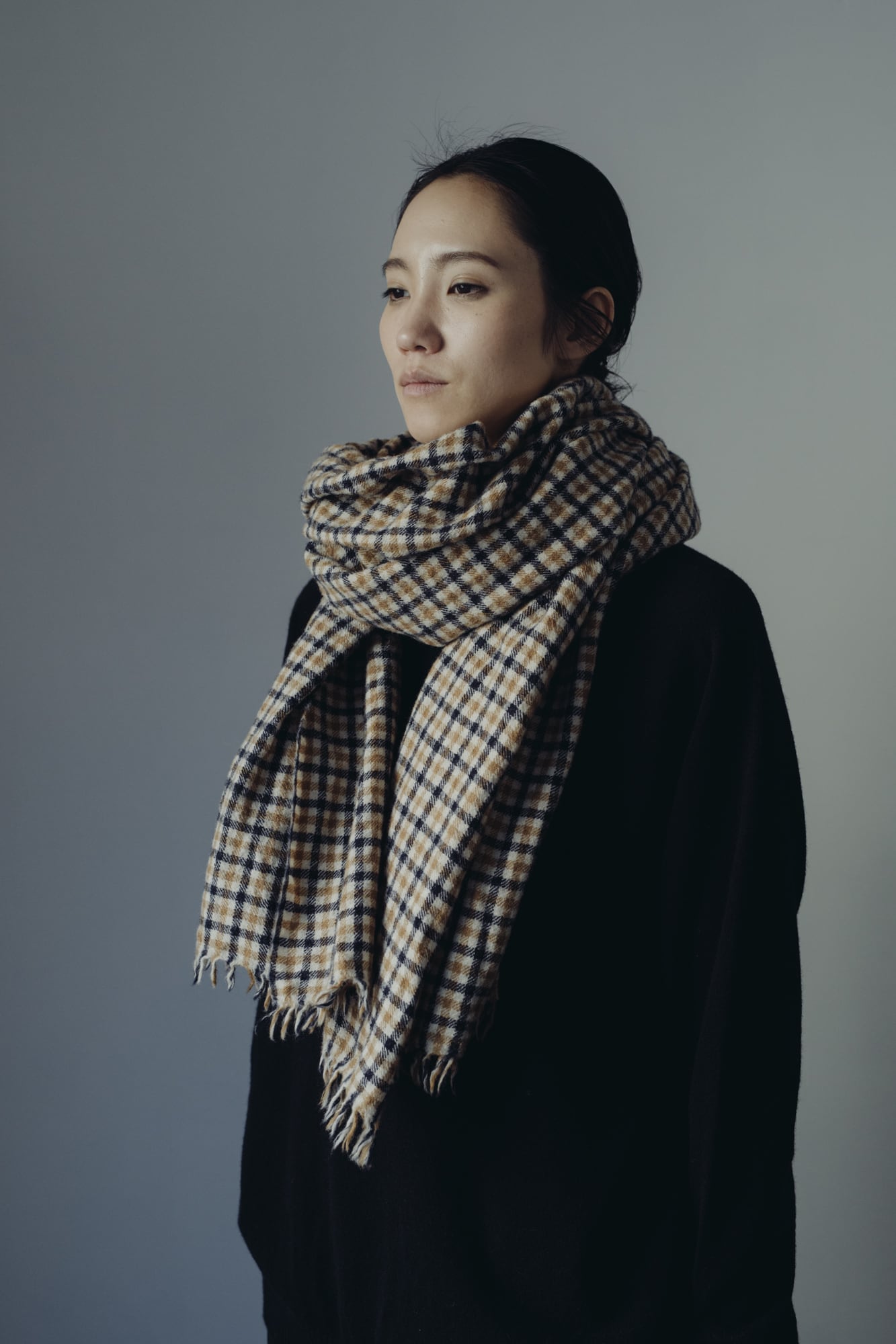 02292-1 check muffler / navy,camel,beige