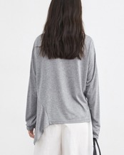 Asymmetrical t-shirt with side ribbon L0132