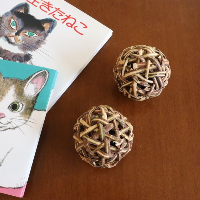 山形県 贅沢またたびボール 猫じゃらし Matatabi-ball toy deluxe for