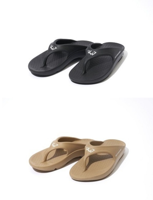 COMFY(コムフィ)～CMF RECOVERY SANDAL～