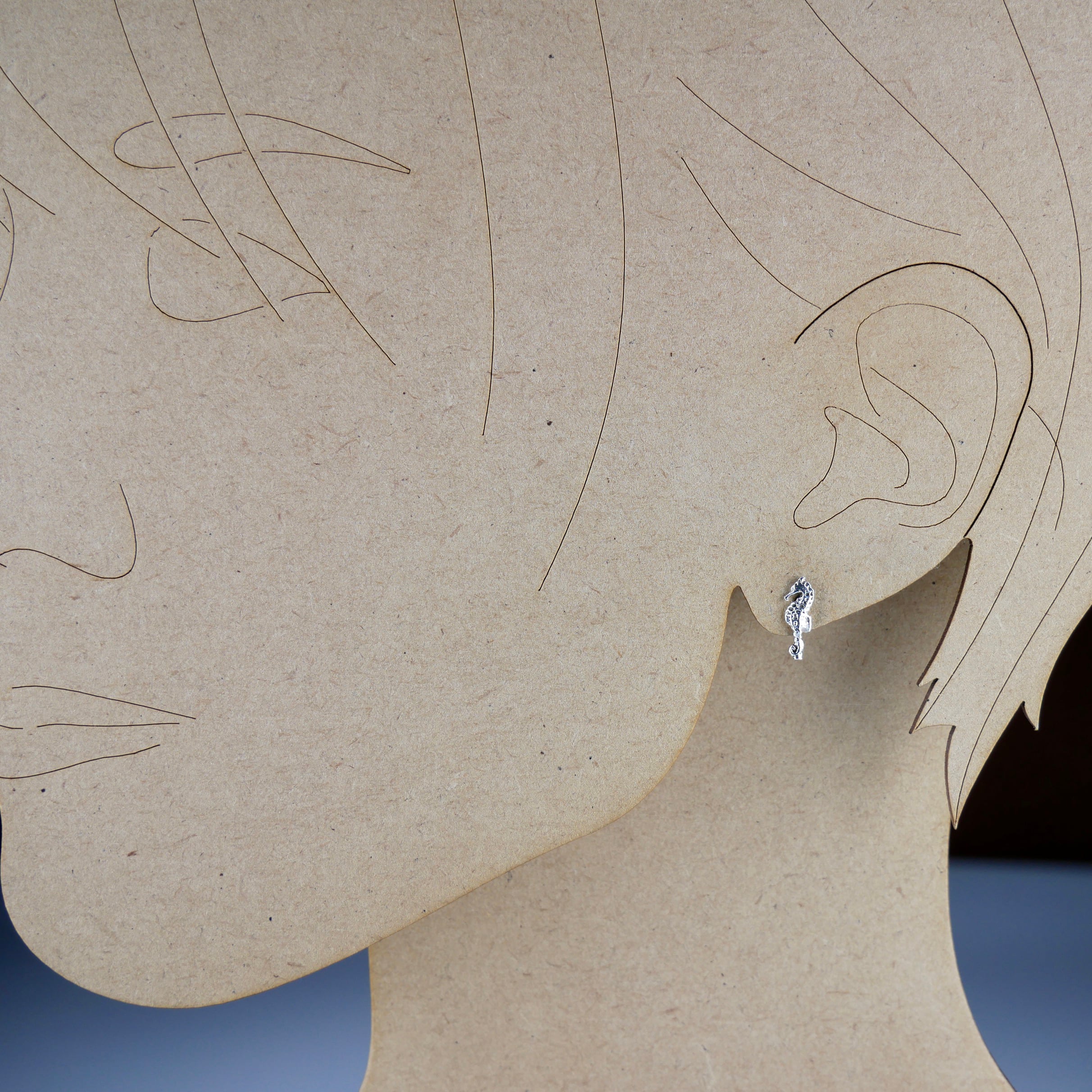 ミニピアス タツノオトシゴ | サファリマーケット