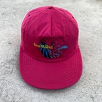 90s SeaWorld SOUVENIR CAP MADE IN USA - HOT PINK