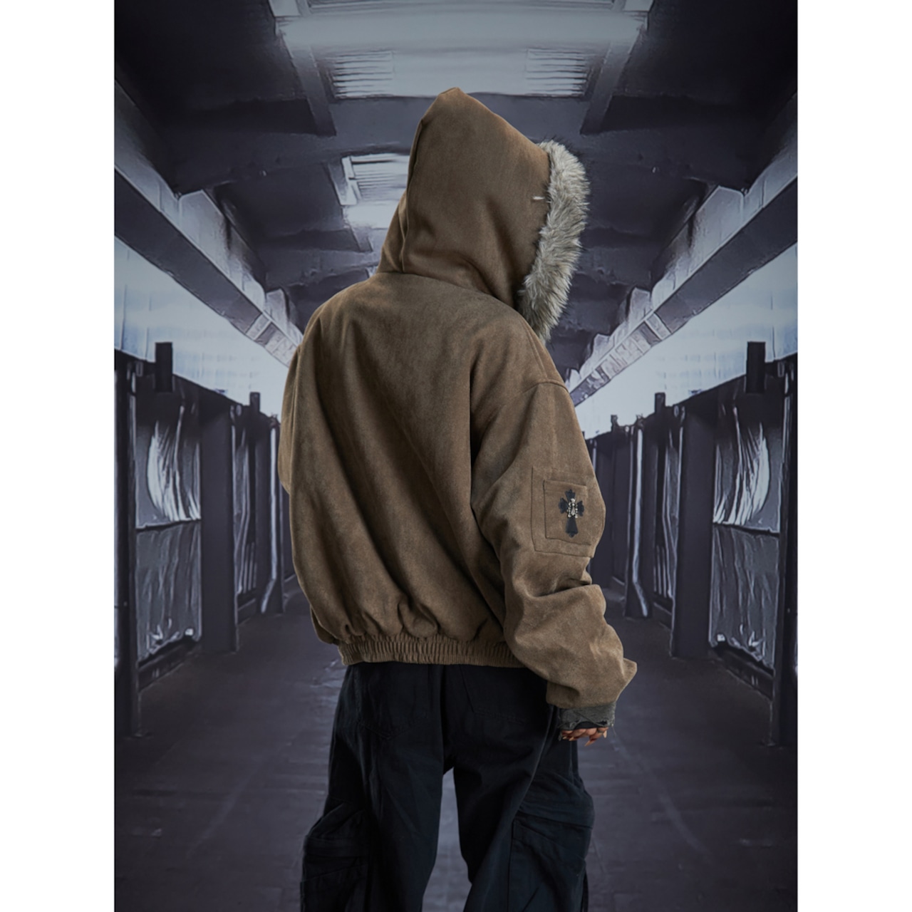 【暖かさUP】メタルクロス ファー中綿ジャケット T1977