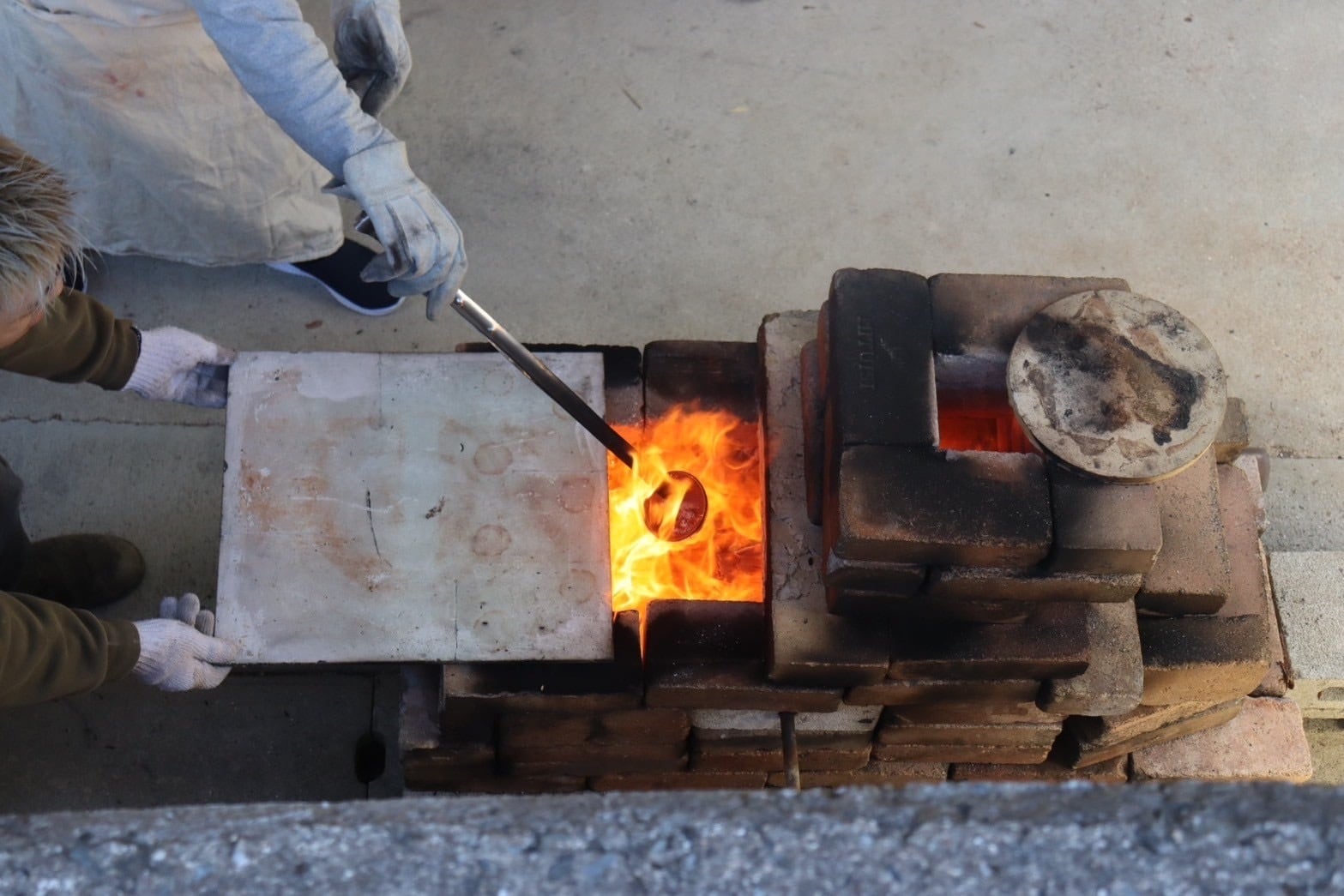 楽焼体験 Rakuyaki experience | 丹波焼 窯元昇陽窯【器のある暮らし