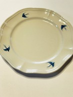 ツバメ柄陶器プレート（丸型）