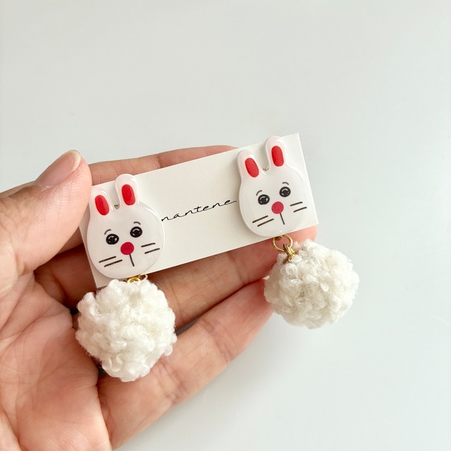 『もこもこrabbit』ピアス/イヤリング