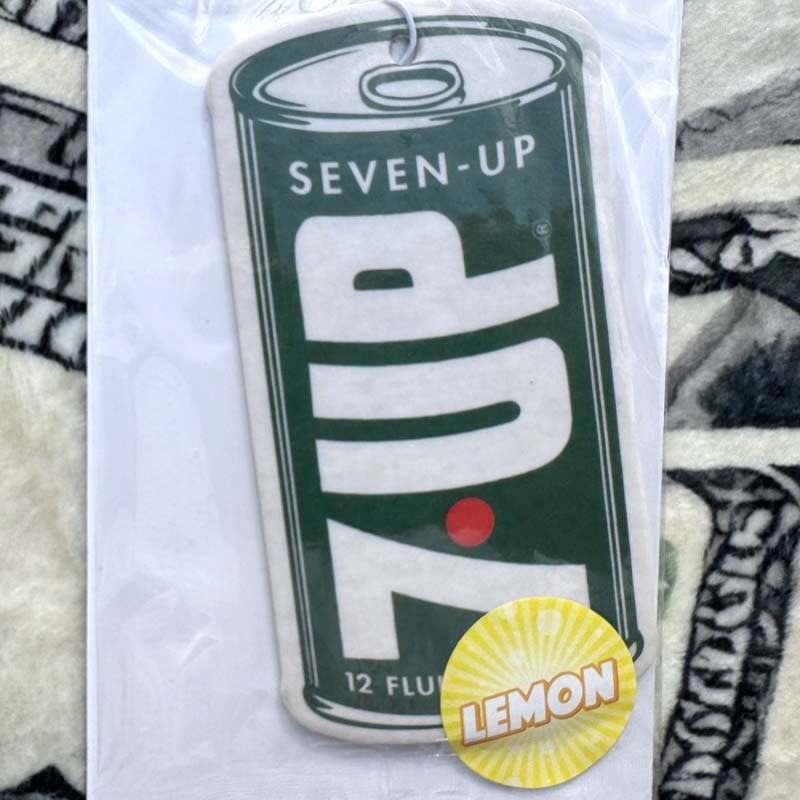 AIR FRESHENER/7UP、7UP/Peter Max/Flower（LEMONの香り）、7UP缶