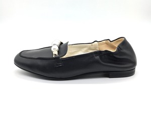 Pearl loafers / Black（311B)