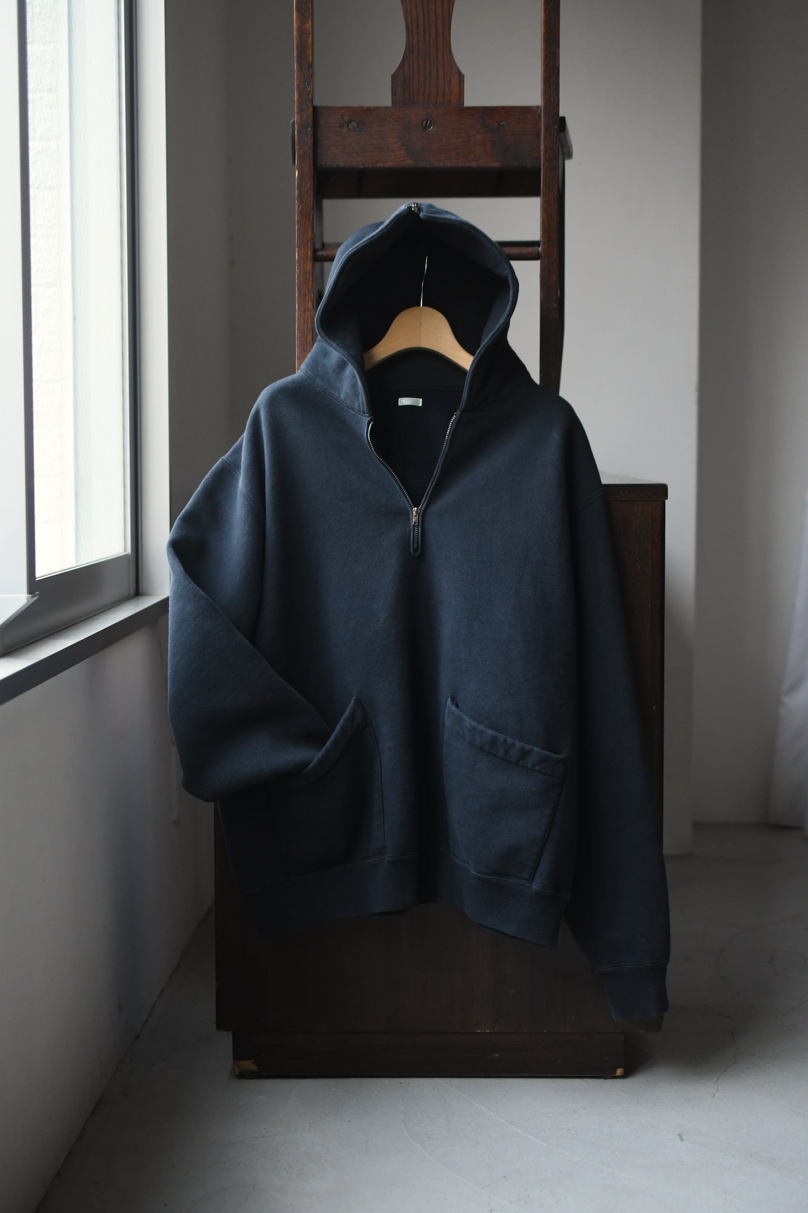 A.PRESSE / Vintage Sailor Hood Half Zip Sweatshirt (Black) | nariwai