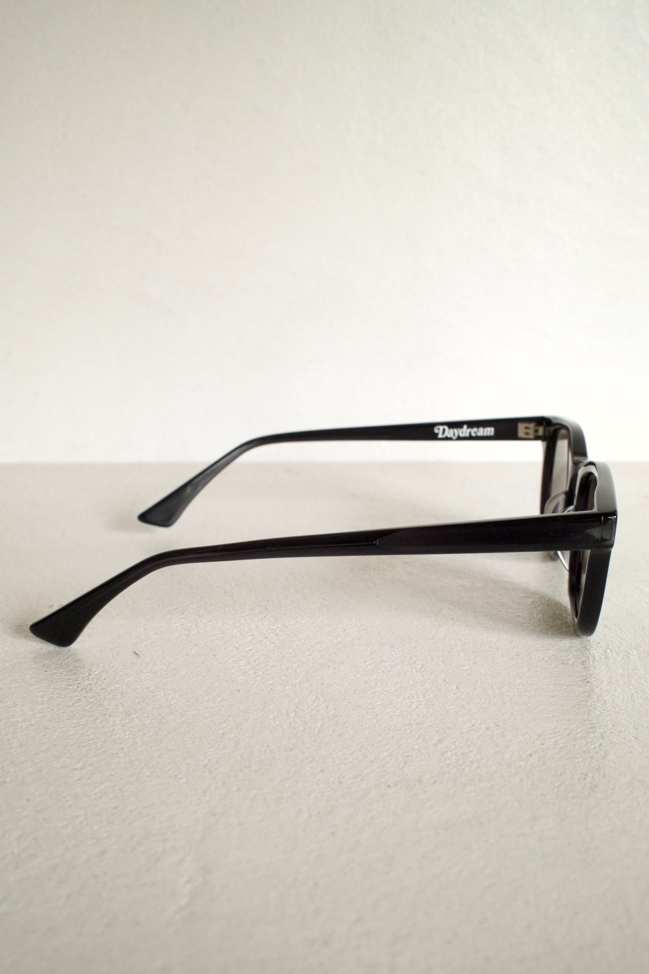 Daydream Original Sunglasses "1588"