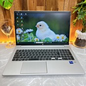 美品2021年式/HP ProBook450G8/大型15.6インチ/メモリ16GB/SSD256GB/ 大型ノートパソコン