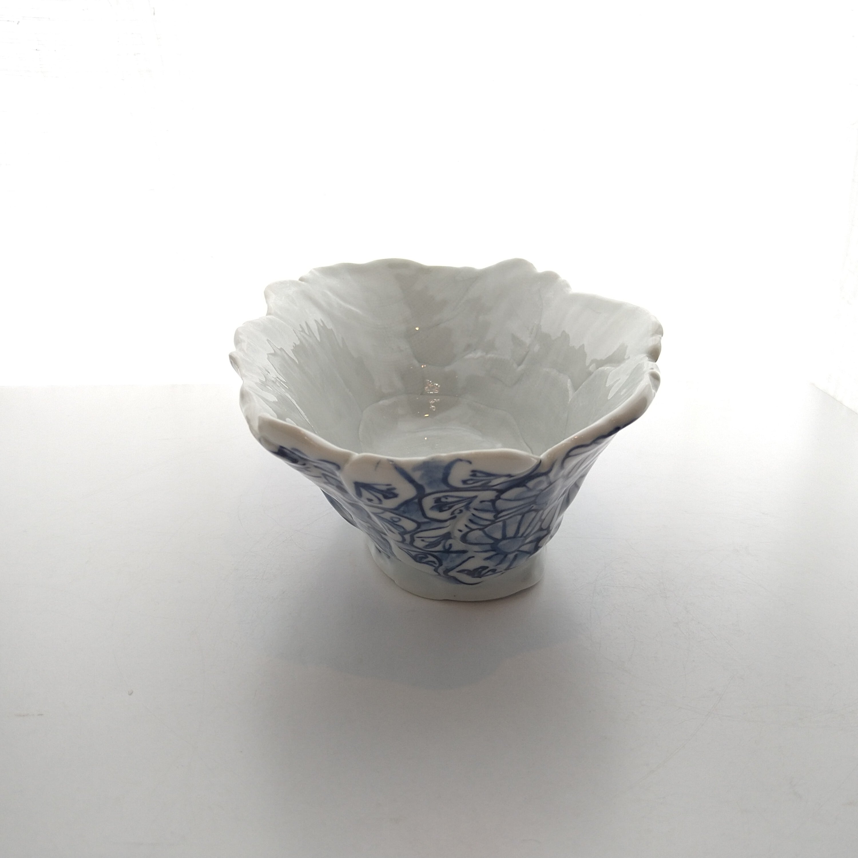 染付鉢 花詰」中村まみい | kutanieishin