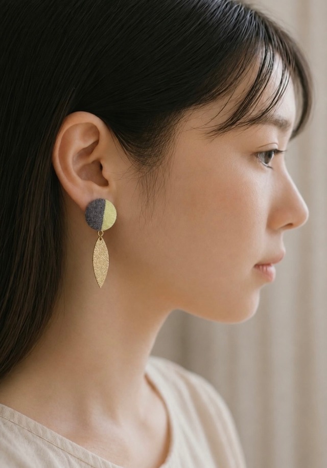 コットンリネン くるみピアス