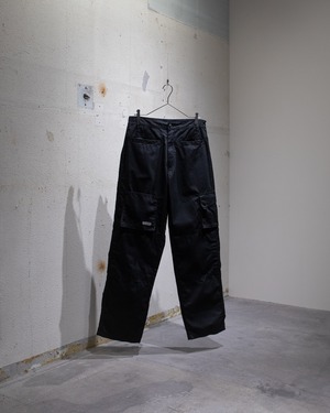 2000s mulch pocket designed trousers / From EUROPE