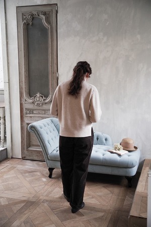 Hand Framed High Neck P/O