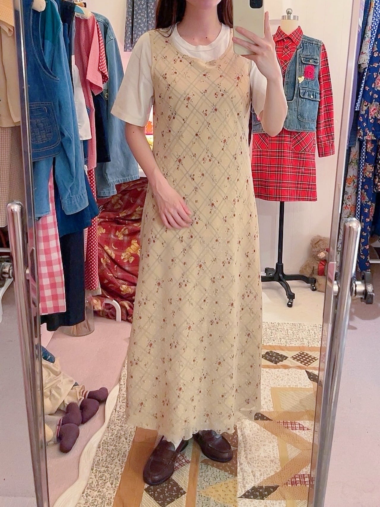 flower check sleeve less one-piece