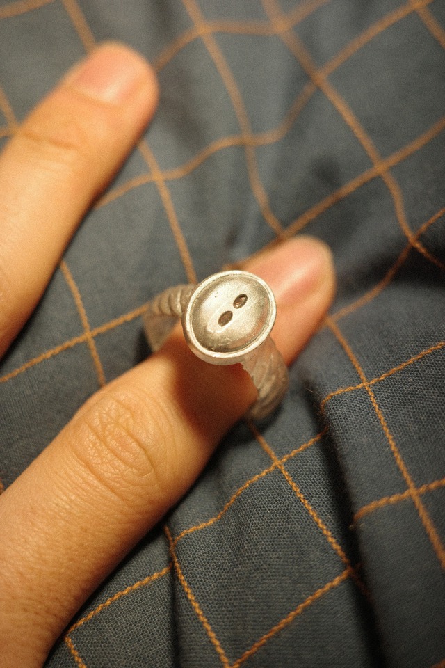 うすれた記憶の指輪