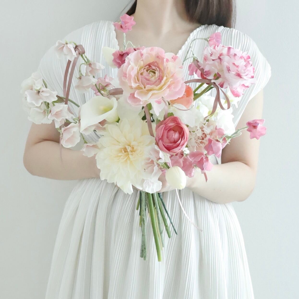 ラナンキュラスのバレエコアブーケ【ブートニア付き】 | Ma chérie