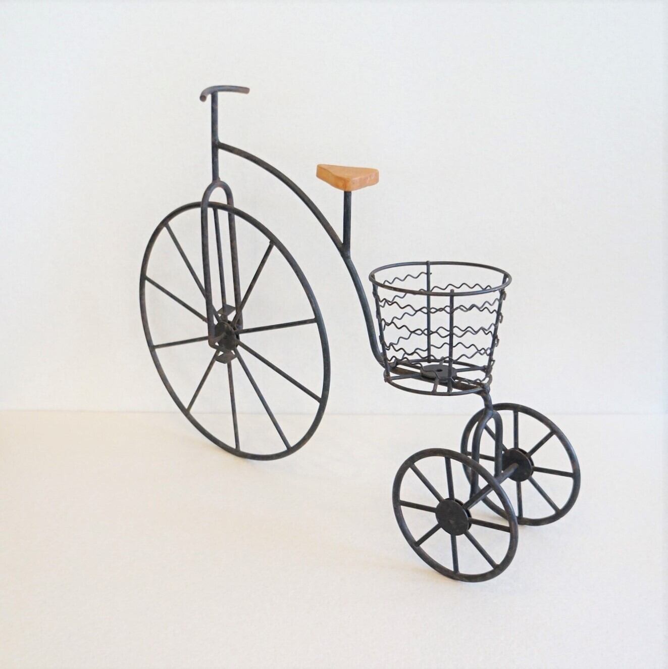 自転車のオブジェ | 純喫茶家具の村田商會