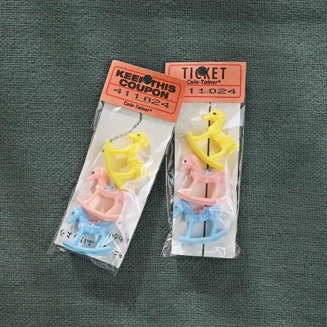 【 1/22 再入荷 】Salt&Pepperさんのベビーシャワー 木馬パーツ３個入｜パステルカラー デッドストック カラフル