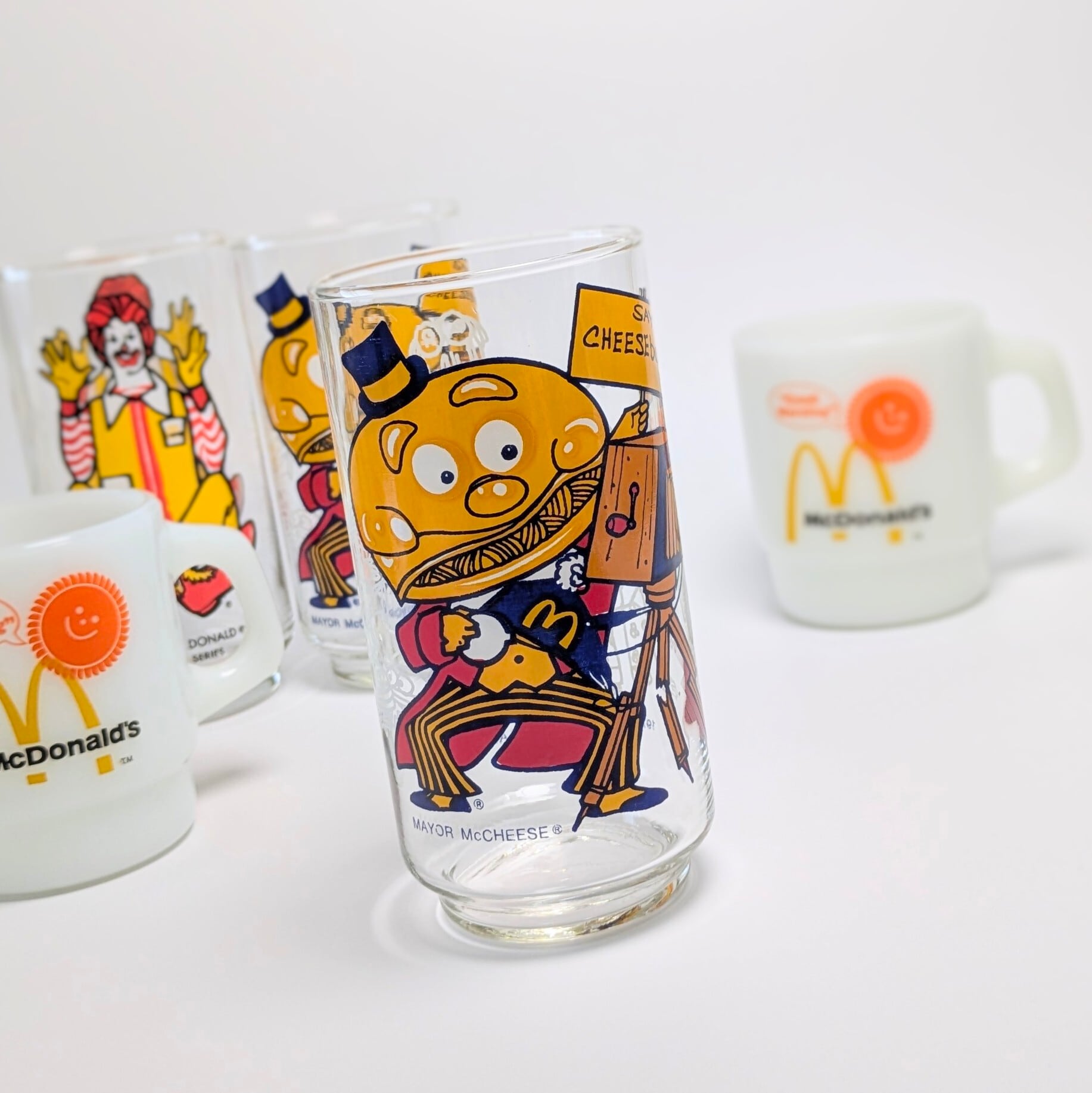 ☆ VINTAGE 1970☆【 McDonald's / マクドナルド 】 ロナルド