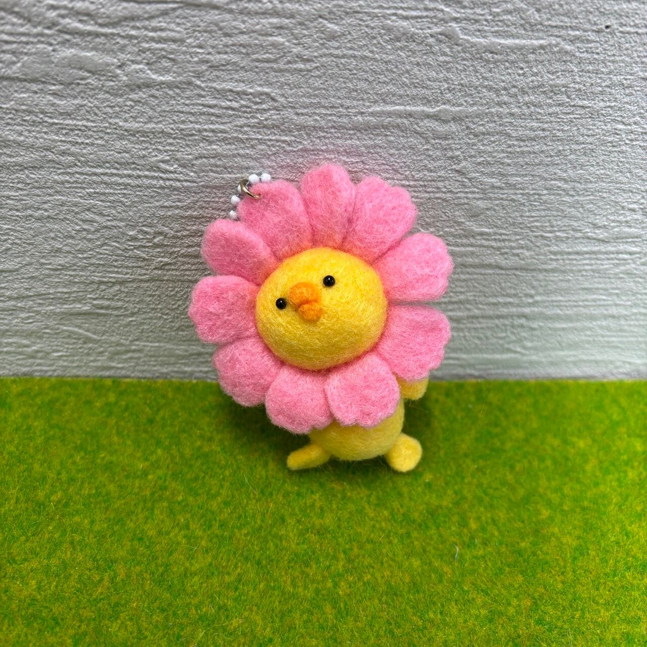 羊毛フェルト ネモフィラのネモちゃんとひよこのコスちゃん 
