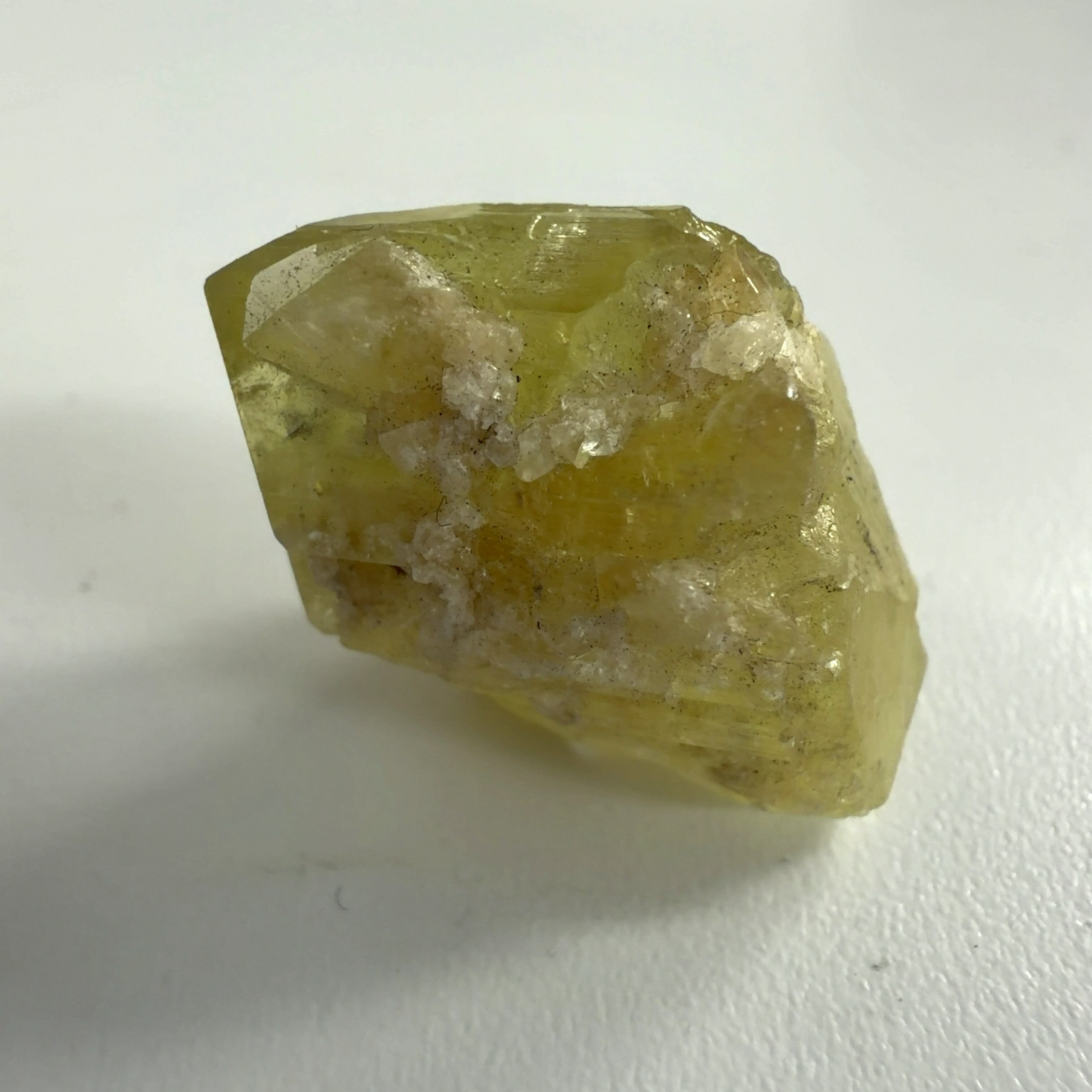 E32991】 ブラジリアナイト ブラジル石 天然石 鉱物 原石 | クリスタル