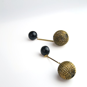 Mesh ball earring L-049