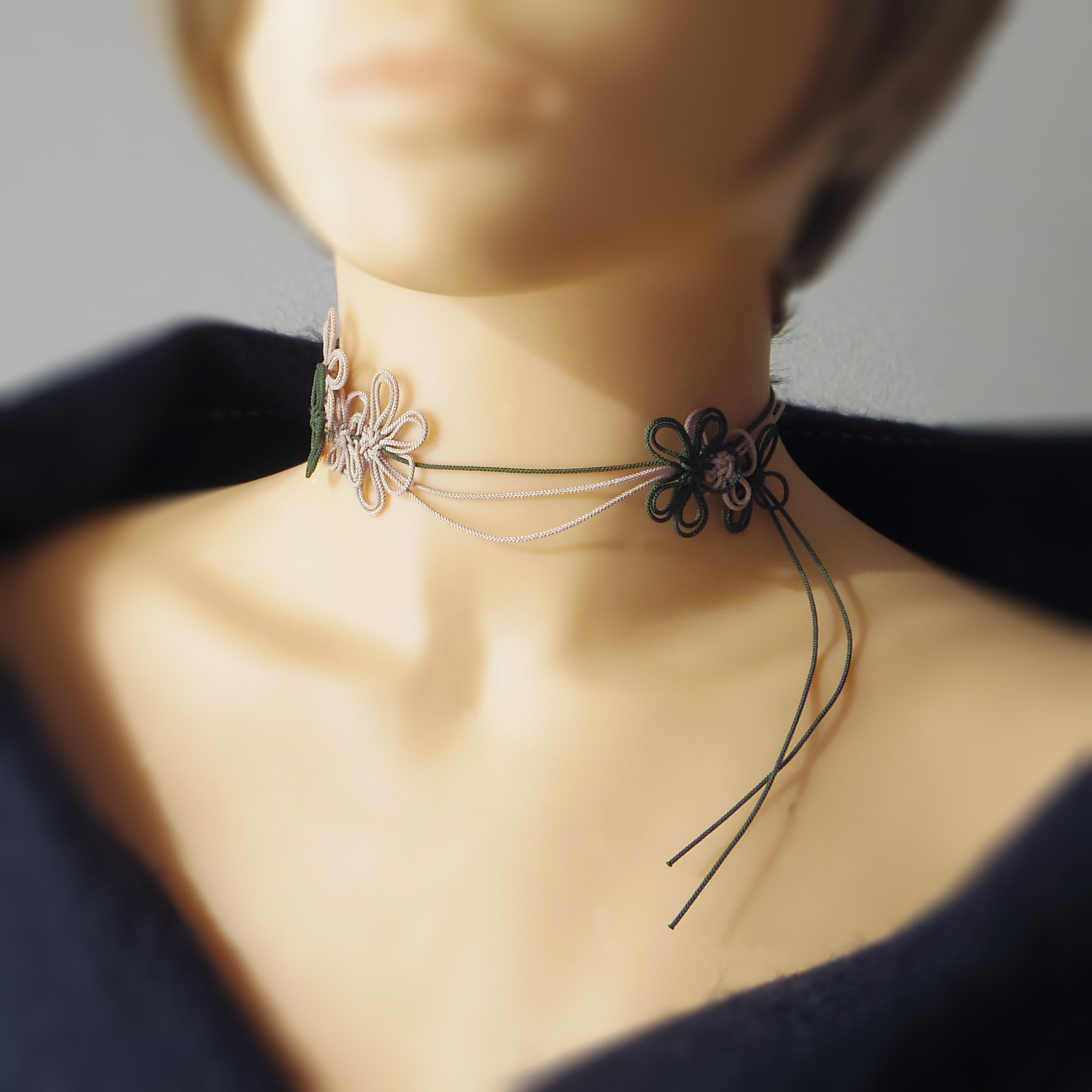 【新作】チョーカー「爛漫と萌」(深緑×薄茶)