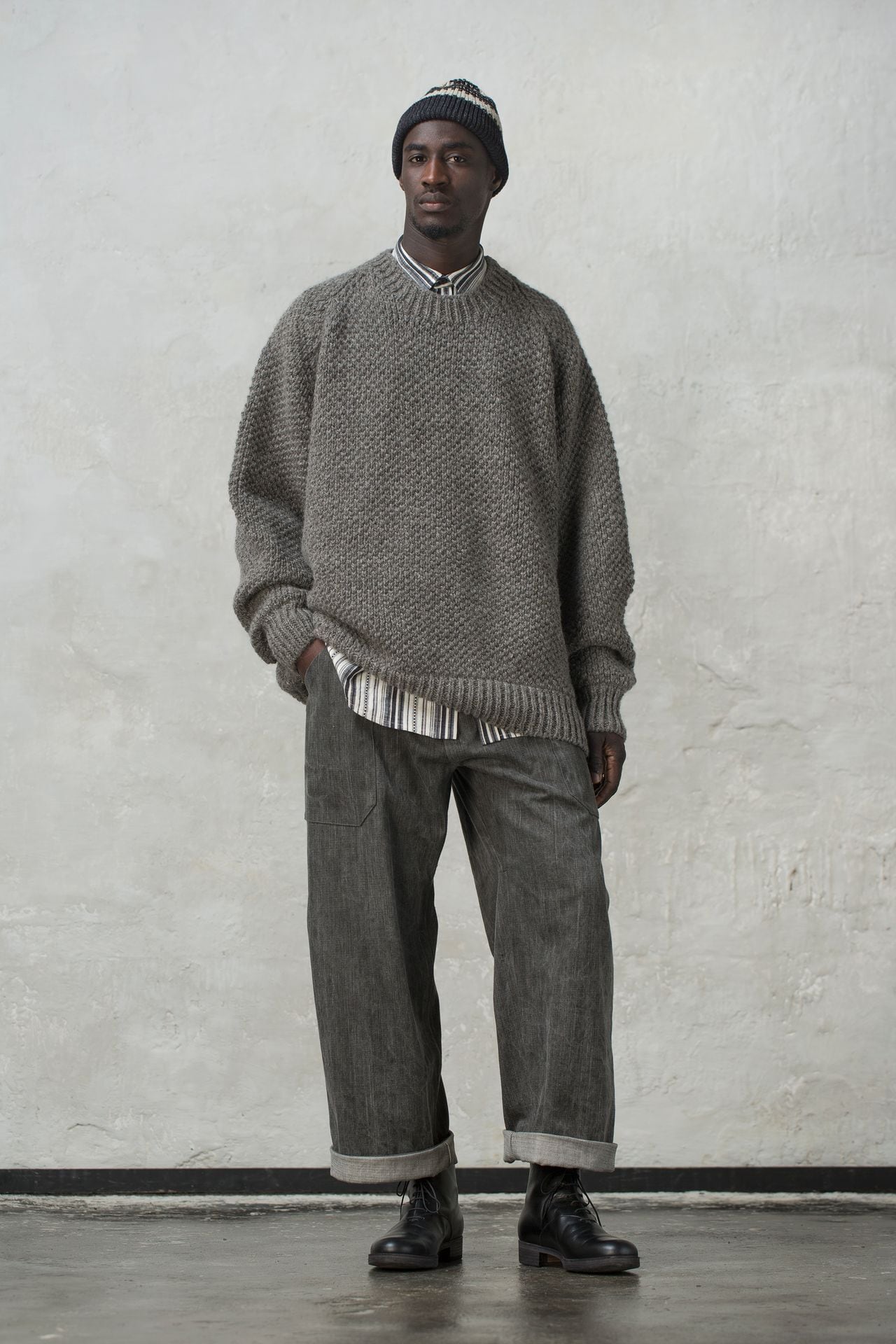 JAN JAN VAN ESSCHE - KNIT#52 | Brownie