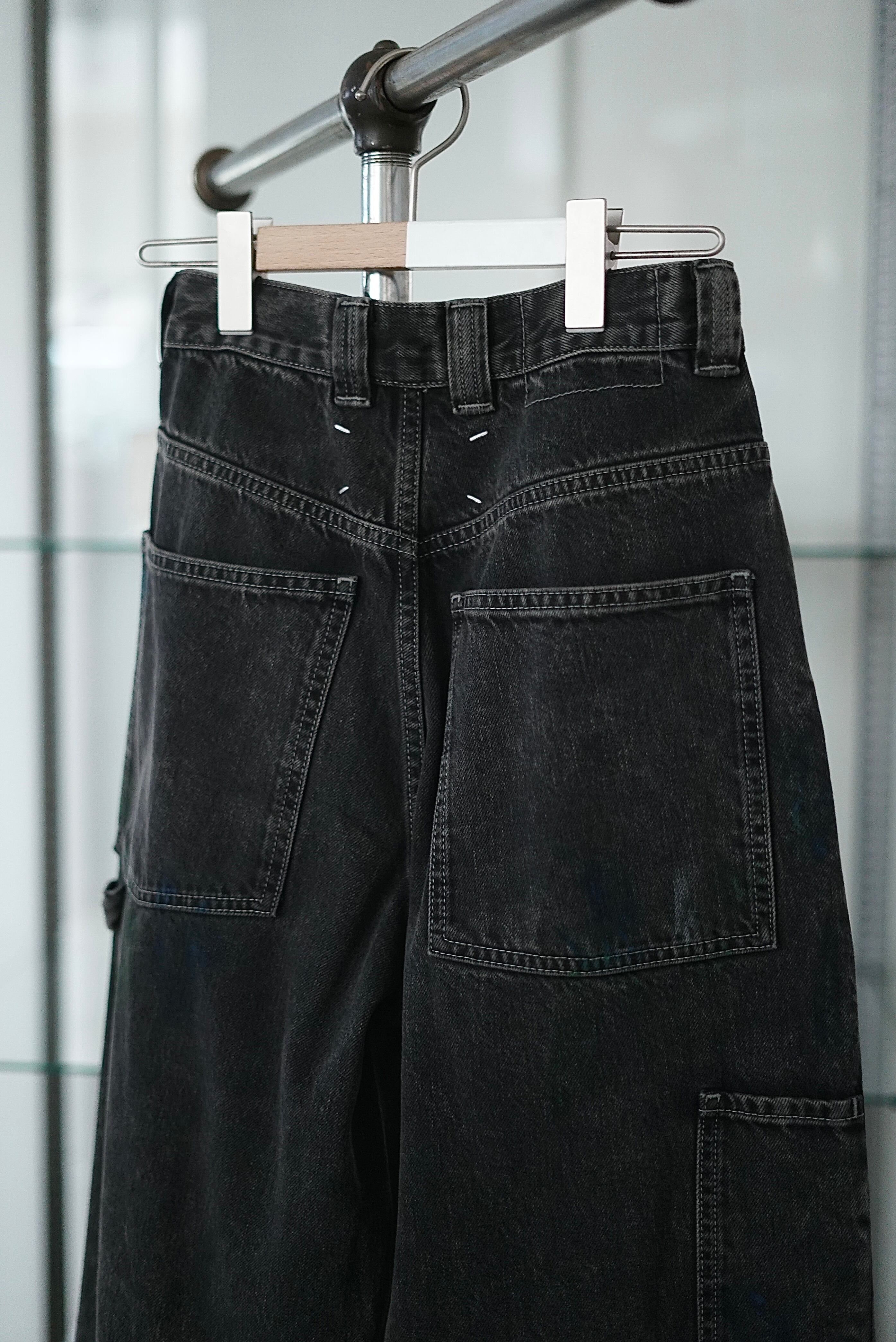 Maison Margiela / black painted jeans (Black) | JUQUI Online