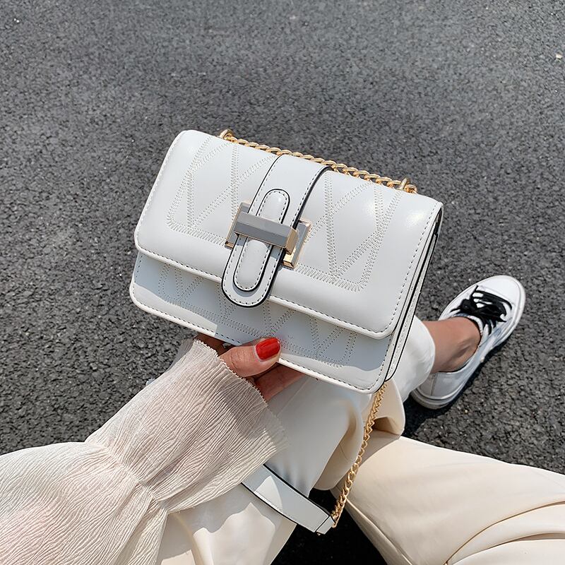 品質のレディースバッグ2020新しいトレンドのワイルドチェーンシングルショルダーメッセンジャーバッグ夏のファッション小さなスクエアバッグ Tiancai_Wing_Bag0632134