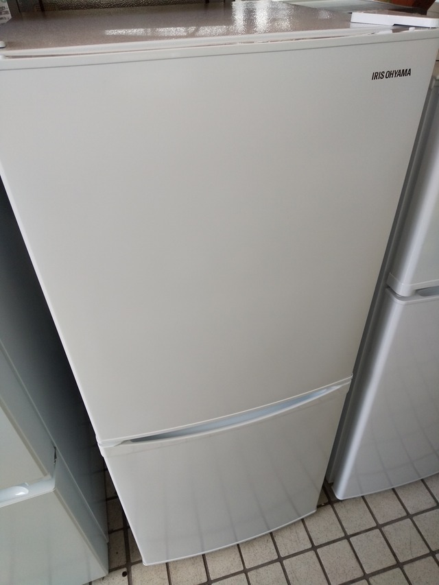 アイリスオーヤマ 冷蔵庫 142L IRSD-14A 2023