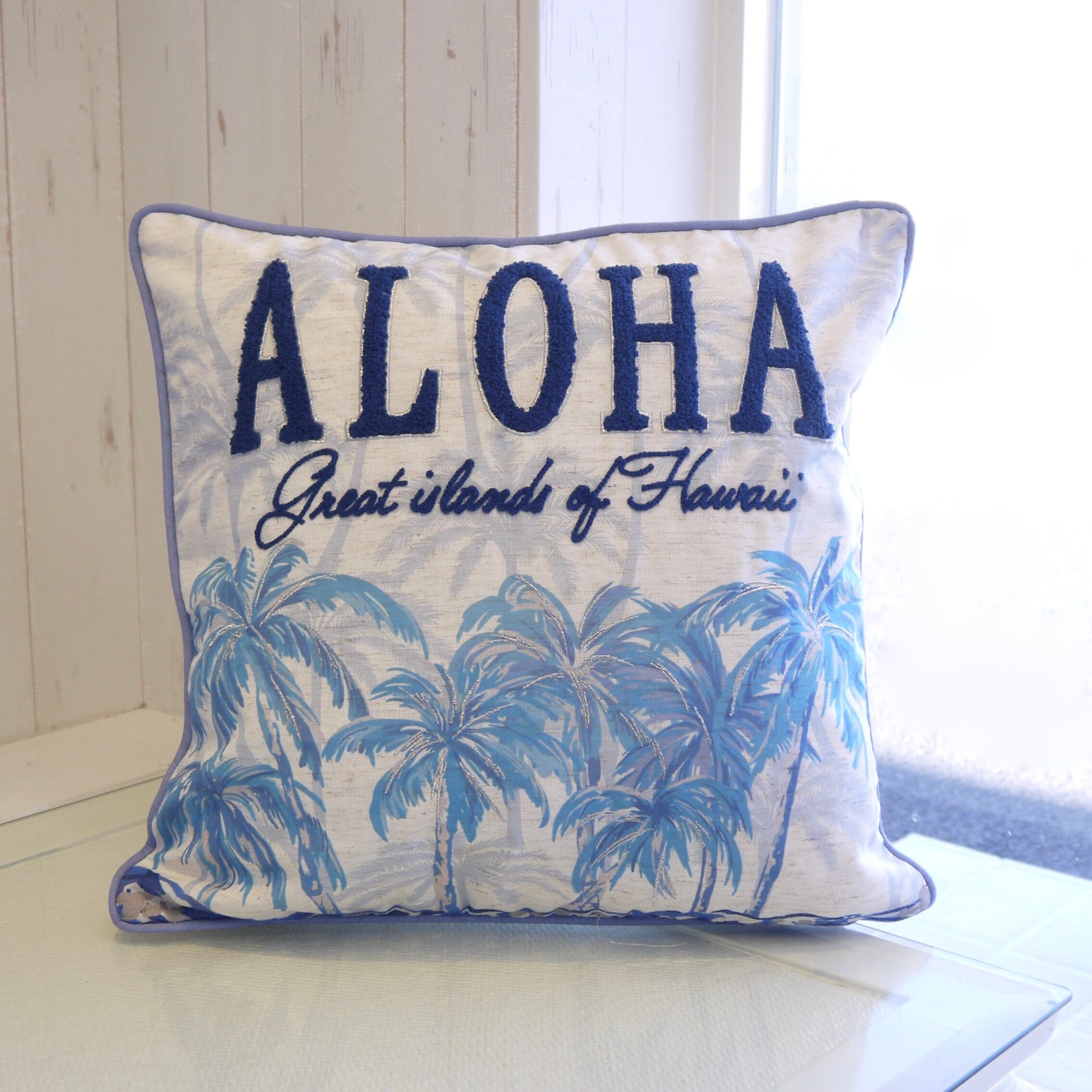 パームツリー ALOHA クッションカバー サガラ刺繍 ギフト プレゼント<ブルーヤシの木>