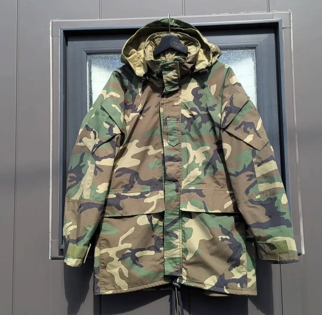 97s ECWCS Gen2 woodland camo mountain parker 小岩店