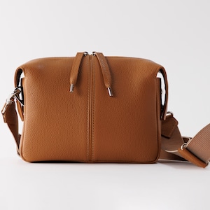 【SOPHIE】 Pochette　camel