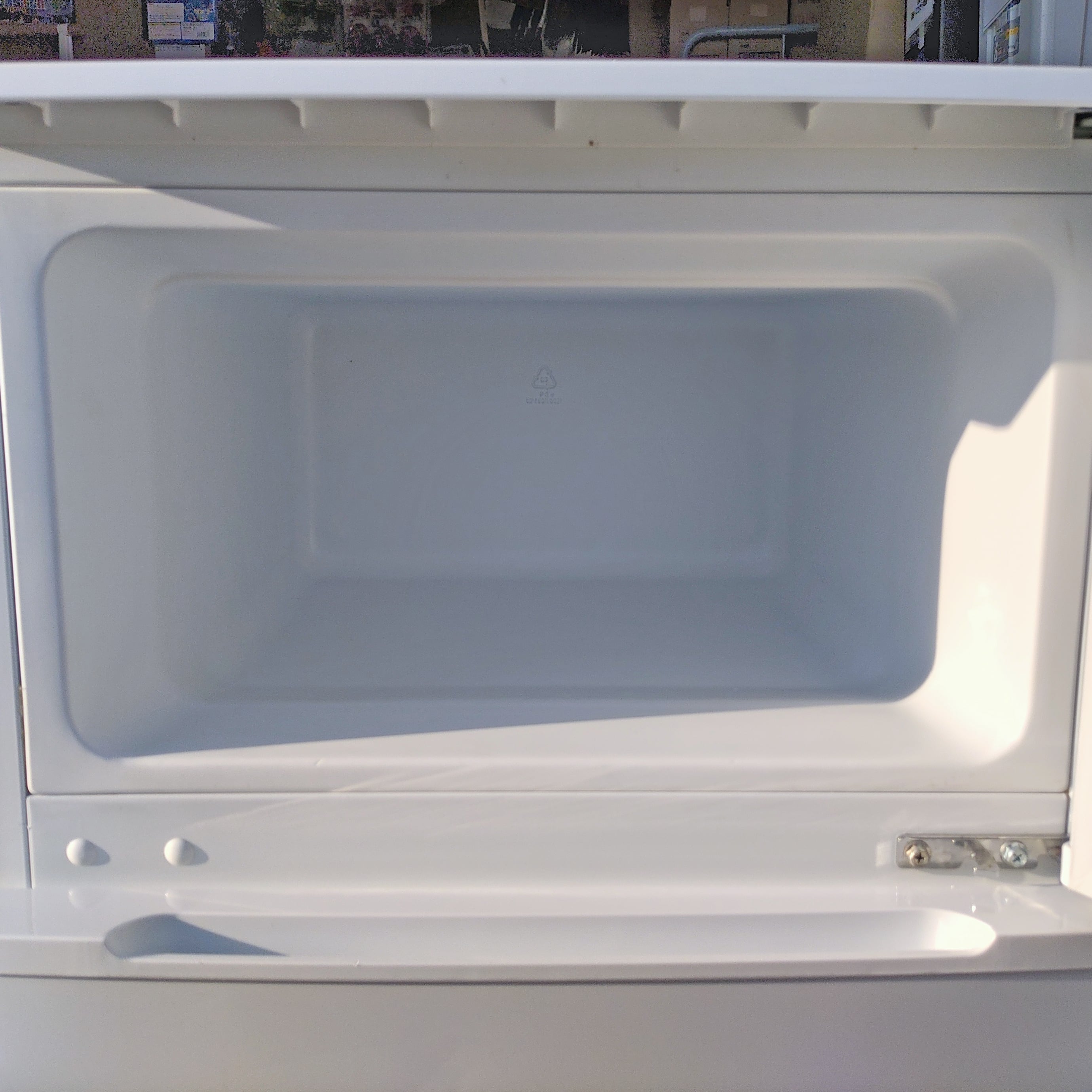 ヤマダ電機・ノンフロン冷凍冷蔵庫・HERB Relax・YRZ-C09B1・2018年製 
