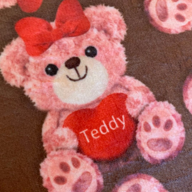 【♪人気のクマ柄※もこもこボア生地！シリーズ３】密クマ☆teddyちゃん　(チョコベース×ピンククマ リボン付き）テディベア♪