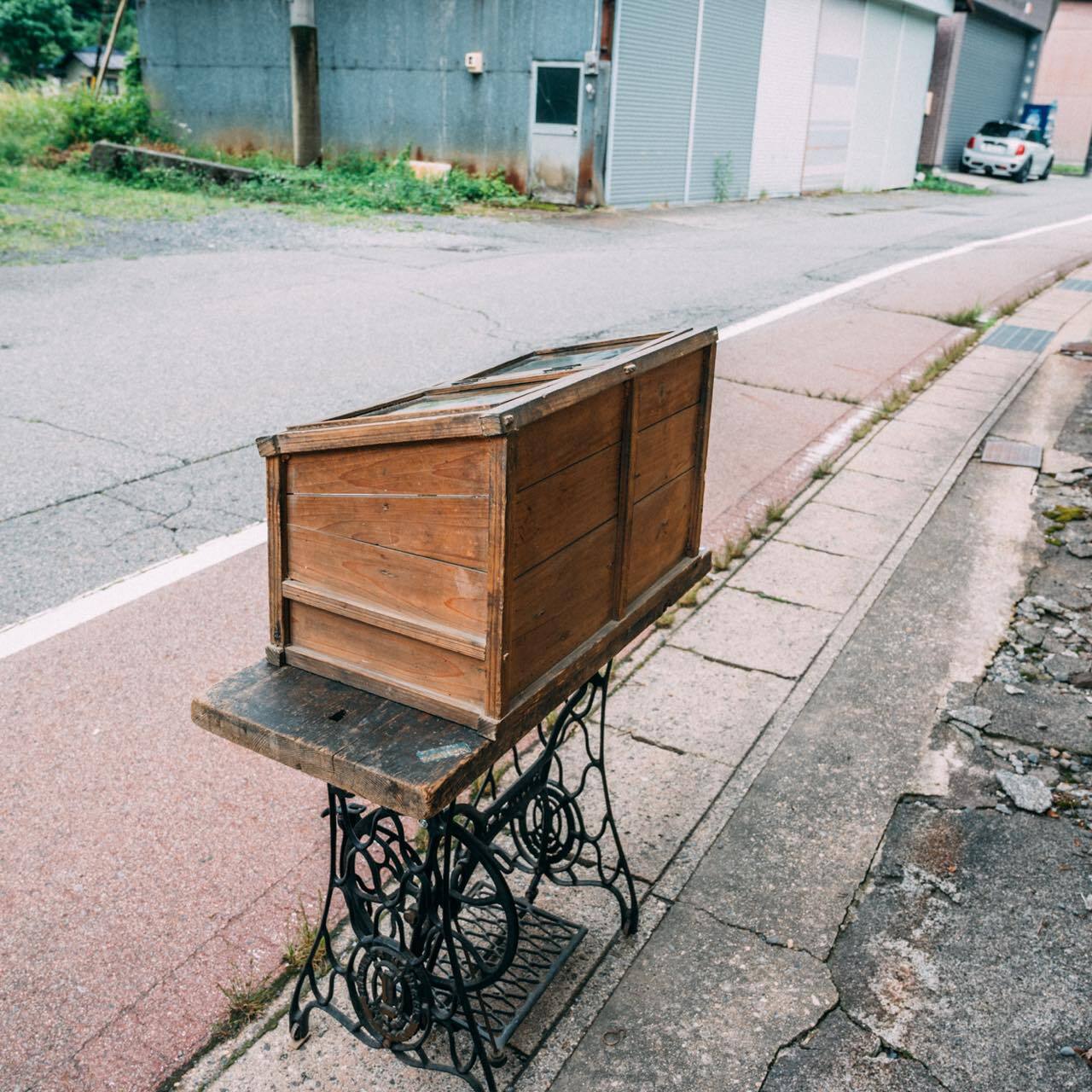 駄菓子屋さんガラスケース。訳あり！ file.jpg