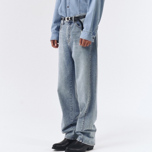 ★DUNST★CURVED TAPERED JEANS