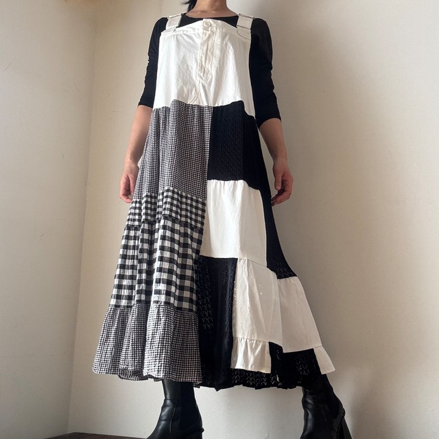 No.003 古着リメイクジャンパースカート モノトーン usedリメイク