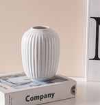 花瓶 フラワーベース セラミック 一輪挿し おしゃれ 置物 かわいい シンプル 花器 インテリア ホームデコ オシャレ 置き物 オーナメント クリエイティブ 陶器 ドライフラワー 造花 花入れ 円柱形 かびん ブルー ホワイト 2種類　大