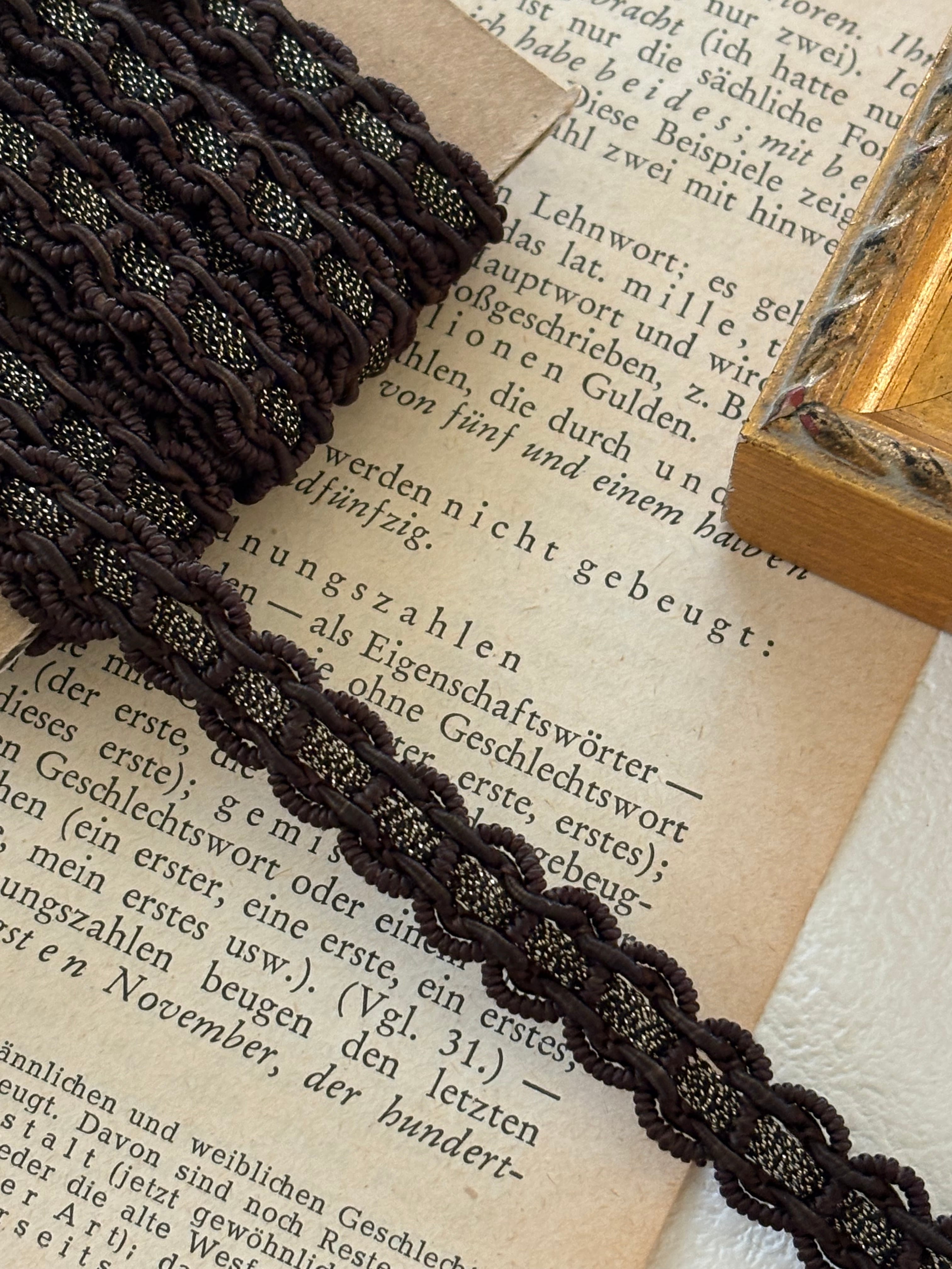 Japanse ヴィンテージブレード カットブレード 195cm ブラウン×ゴールド 10mm カルトナージュ デコレーション材