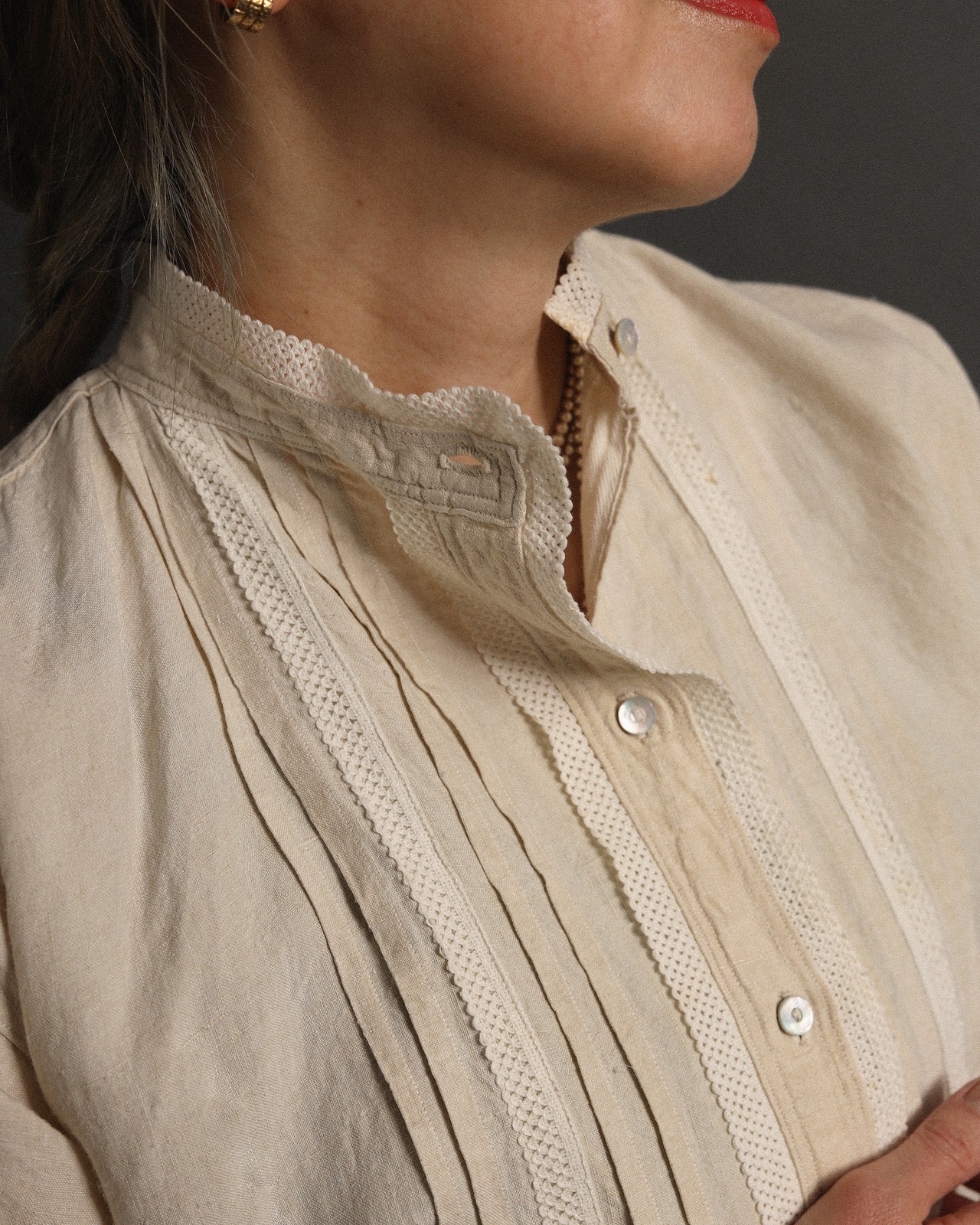 1930-40's Ecru / Lace Blouse