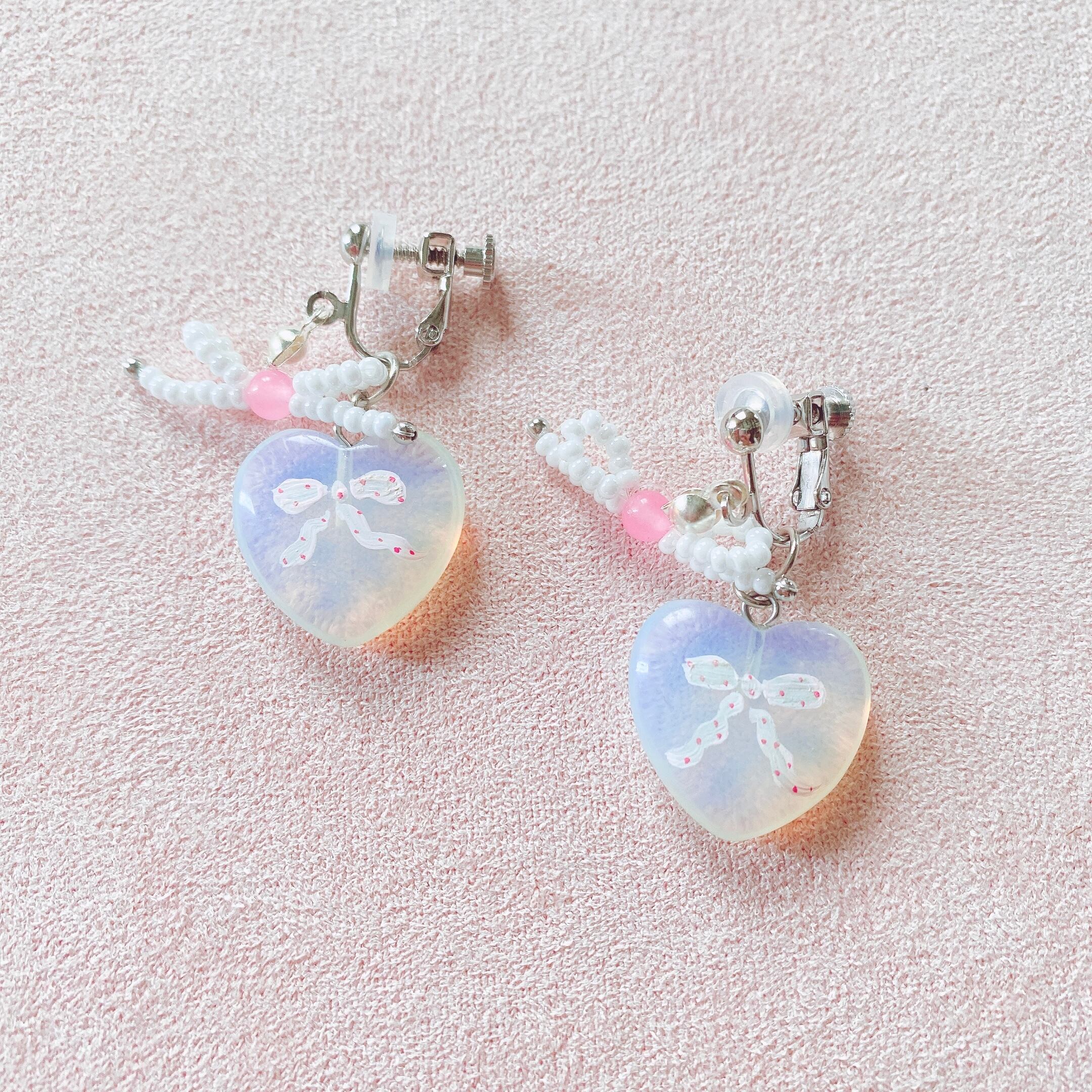 天然石×handpaint リボンリボン耳飾り