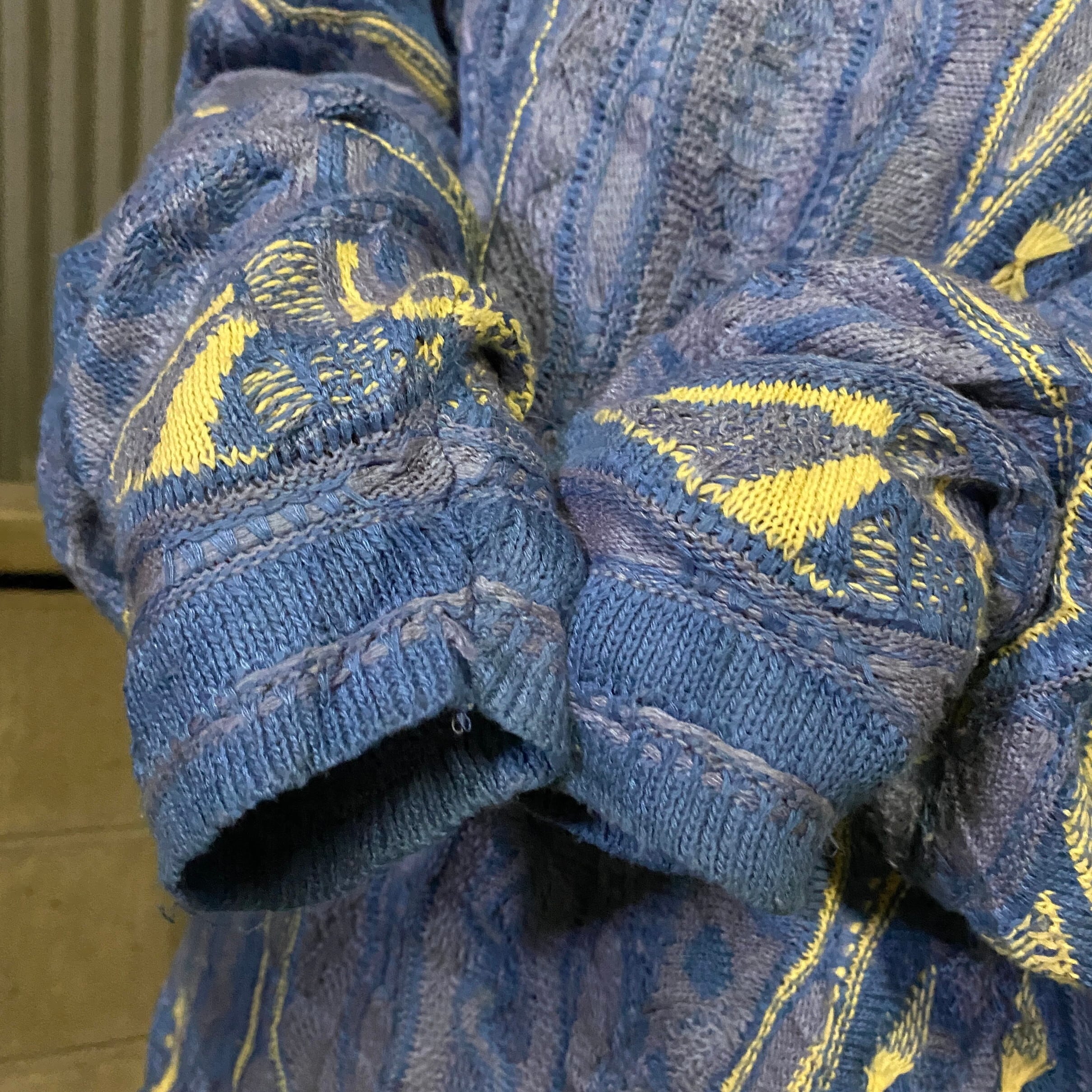 ビッグサイズ 00年代 COOGI クージー BASICS 3Dニット セーター メンズ 
