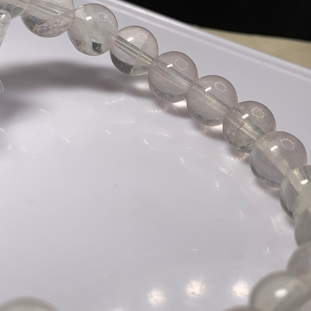 f76ホワイト×カラーレスフローライトブレスレット