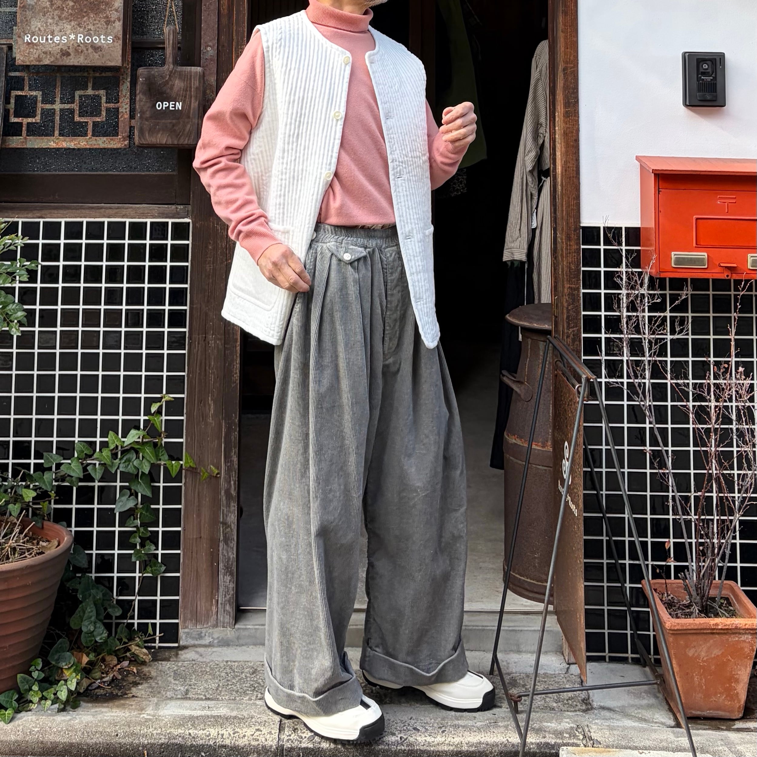 YAECA/ヤエカ ロングキルティングベスト #93356 unisex /WHITE size S