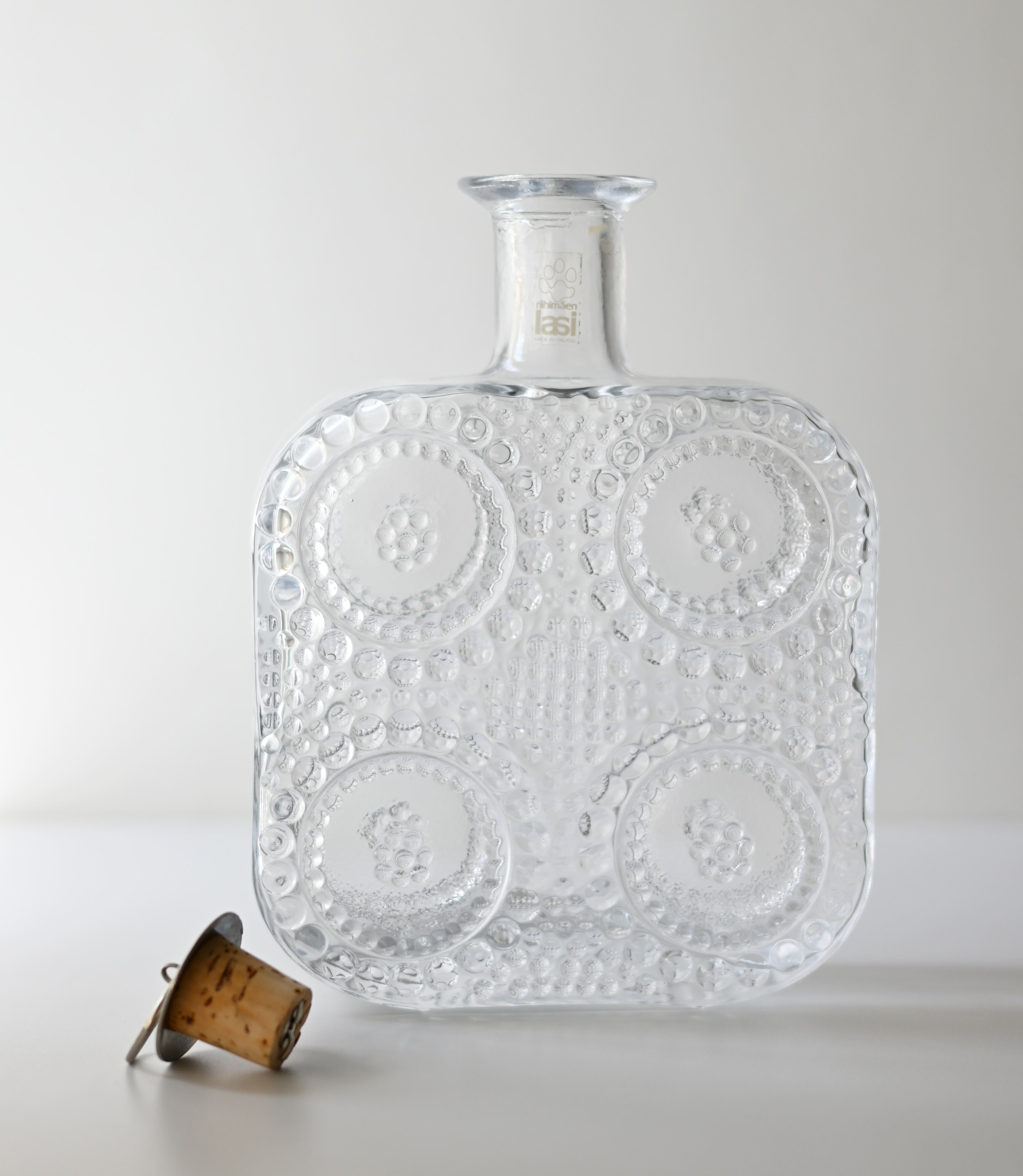 Grapponia Bottle by Nanny Still for Riihimäen Lasi / SF006 | situraeru
