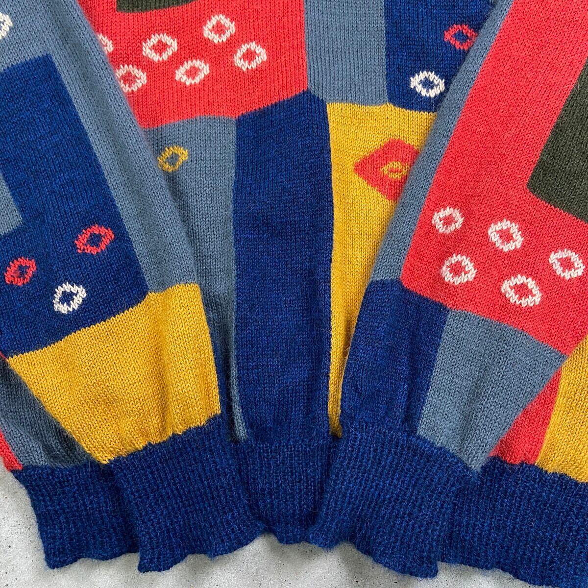 90年代 the peruvian connection 幾何学模様 アルパカ  ハンドニットセーター メンズXL 古着 90s VINTAGE ヴィンテージ クレイジーパターン  ブルー イエロー グレーレッド 90年代 the peruvian connection 幾何学模様 アルパカ ハンドニット